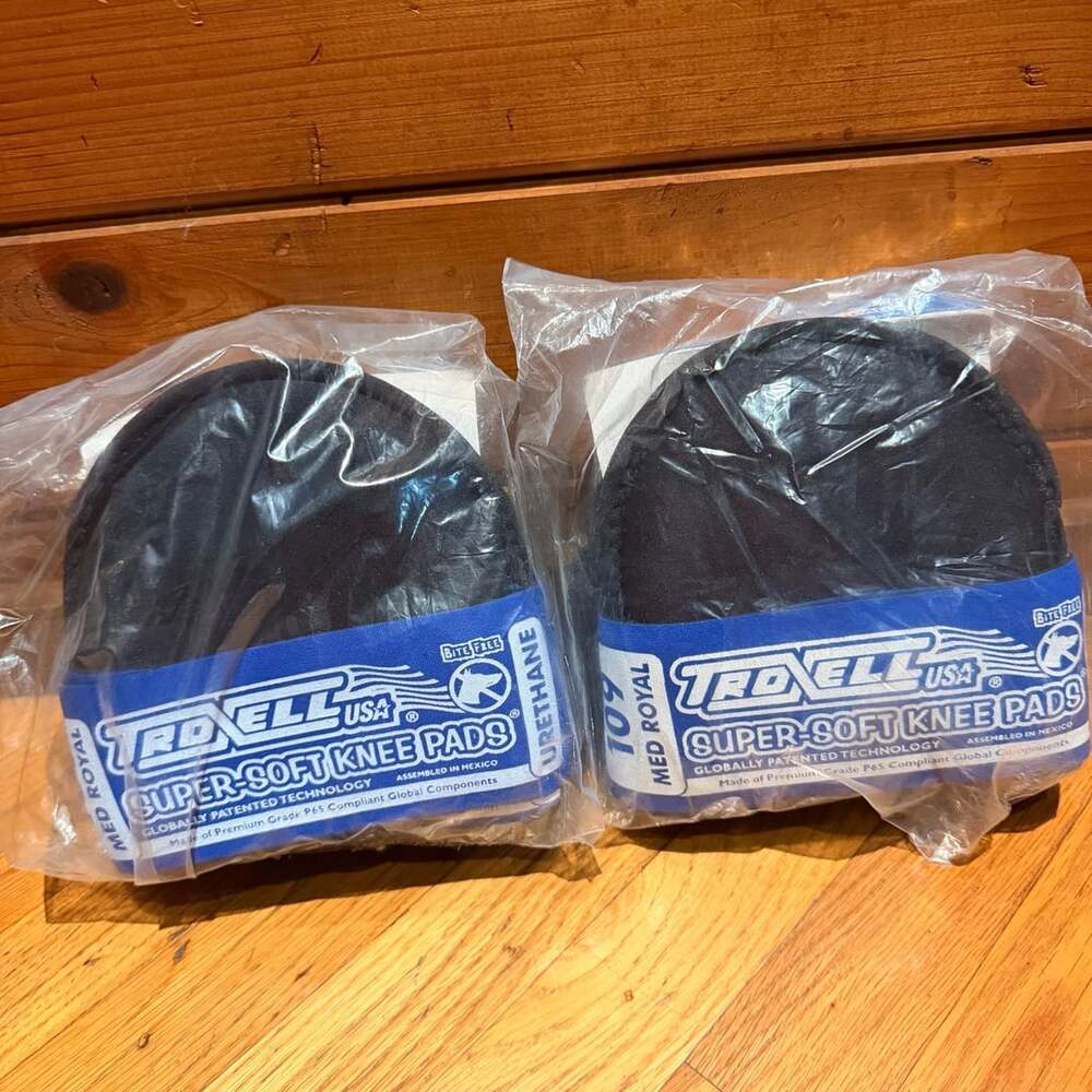 2 Medium Troxell USA SuperSoft Knee Pads 109 Royal